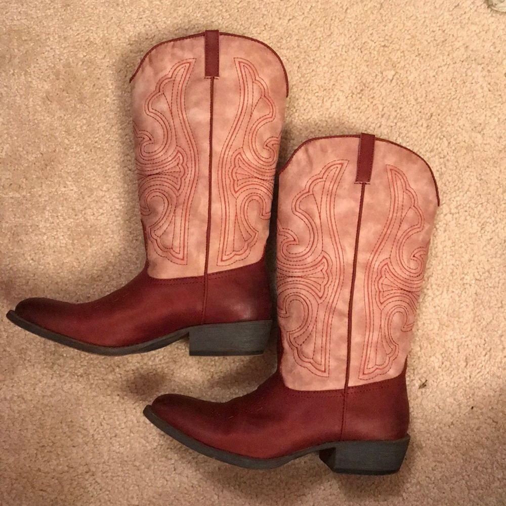 Coconuts by Matisse Cowboy Boots